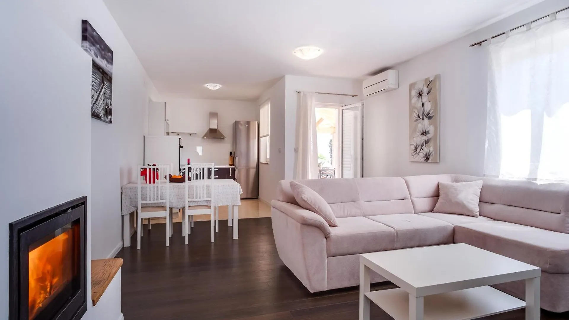 Apartment Mirna Nerezine Croatia